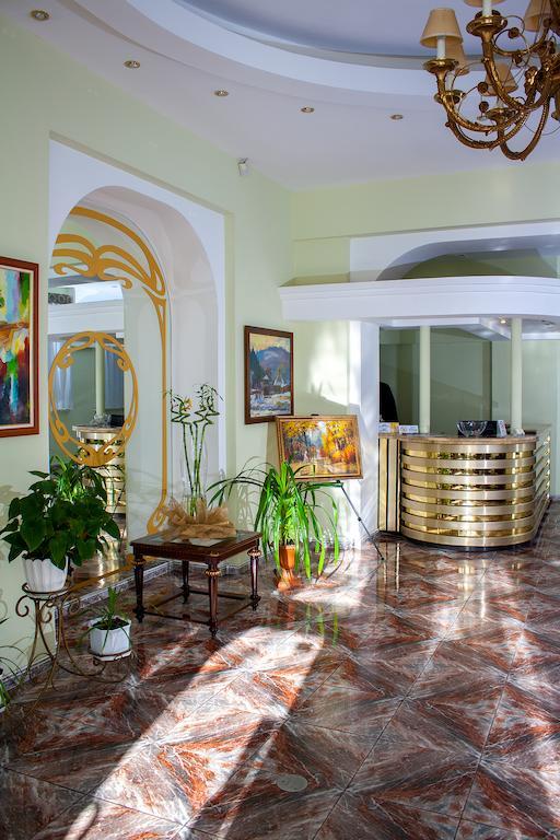 Astoria Hotel Dnipro Bagian luar foto